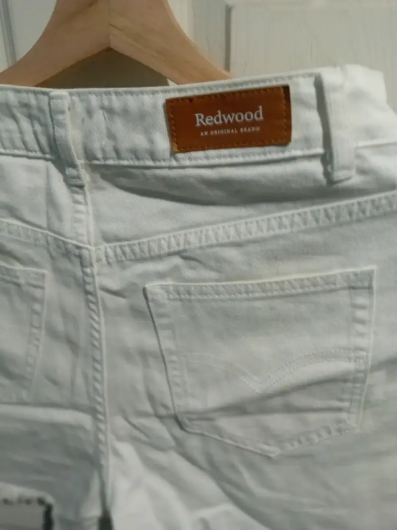 Shorts de mezclilla blancos Redwood - 3