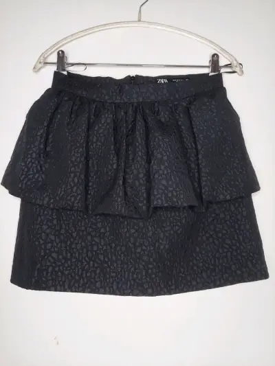Falda negra Zara - miniatura 1