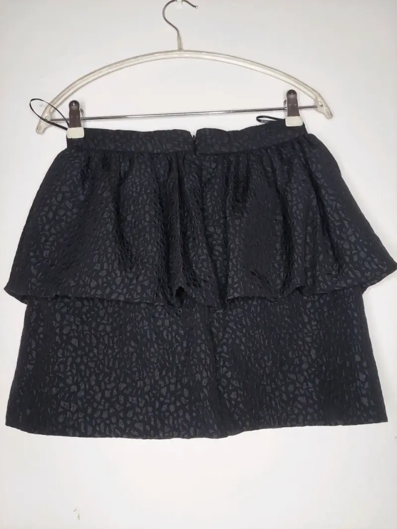 Falda negra Zara - 2