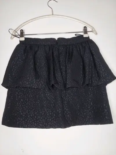 Falda negra Zara - miniatura 2