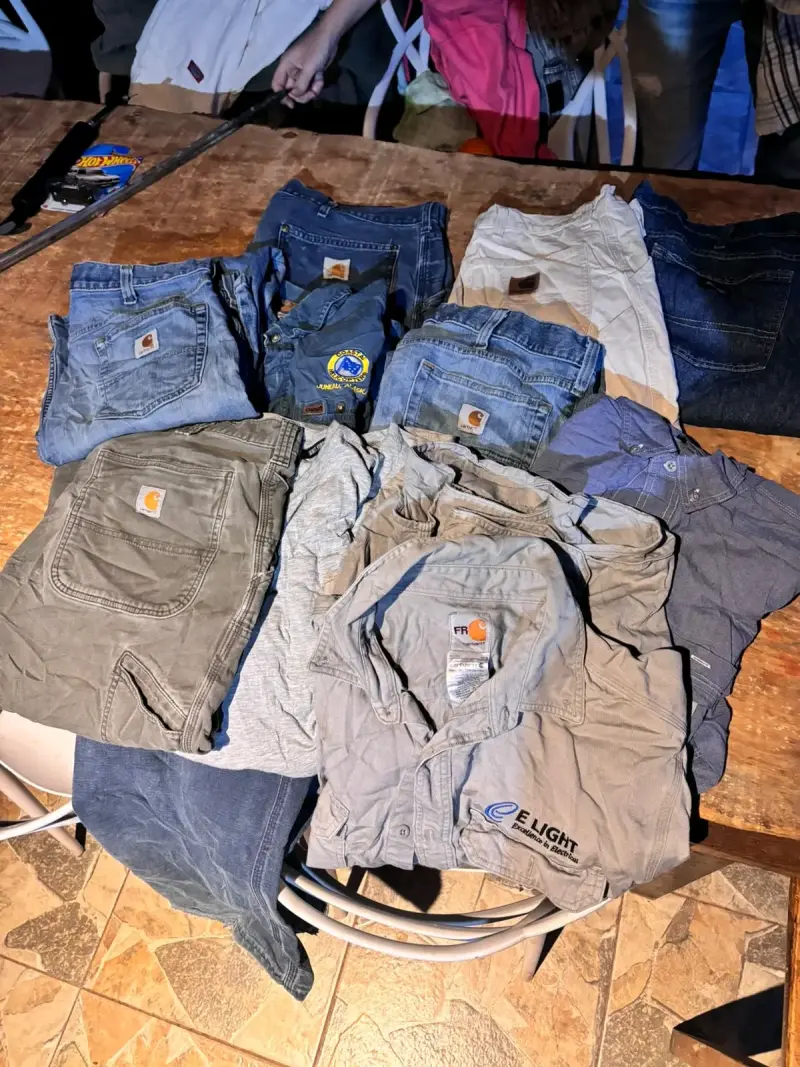 Lote de ropa Carhartt para hombre en buen estado - 2