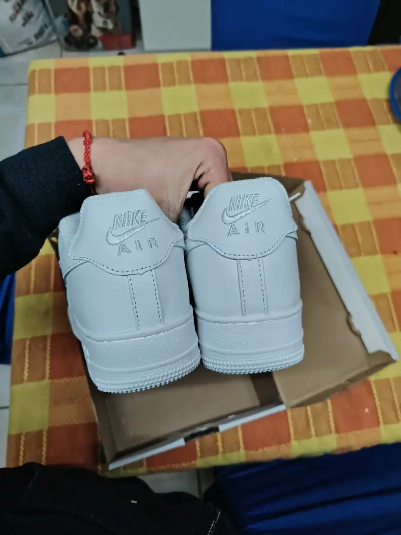 Zapatillas deportivas blancas Nike Air Force 1 - 2