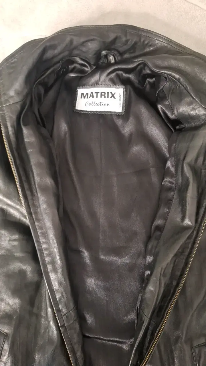 Chaqueta de cuero negra Matrix Collection - 3