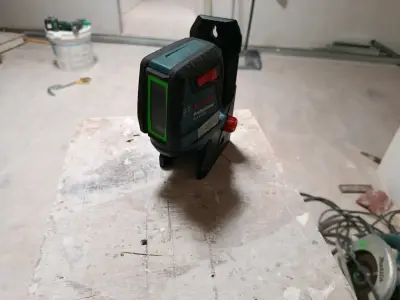 Nivel láser Bosch Professional GLL 2-15 G - miniatura 1