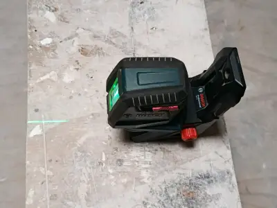 Nivel láser Bosch Professional GLL 2-15 G - miniatura 4
