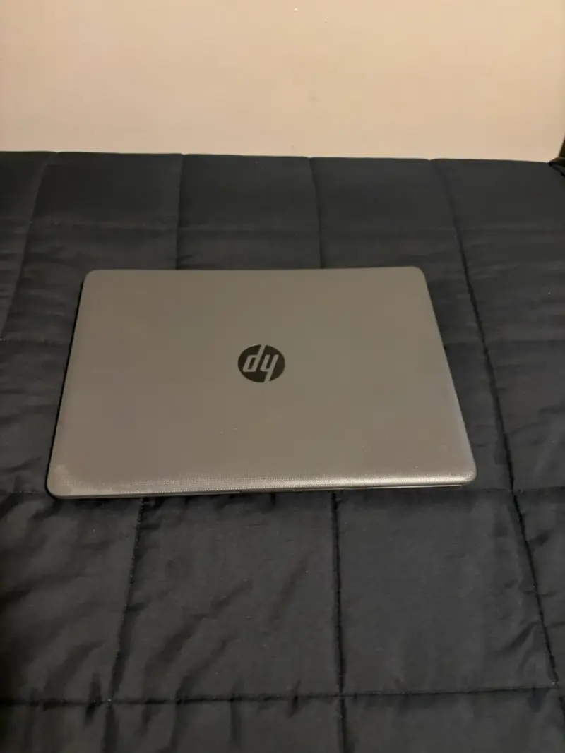 Laptop HP con Procesador Intel Core i5 - 2