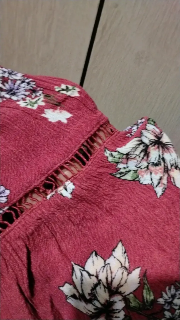 Blusa floreada manga mariposa larga talla M - 4