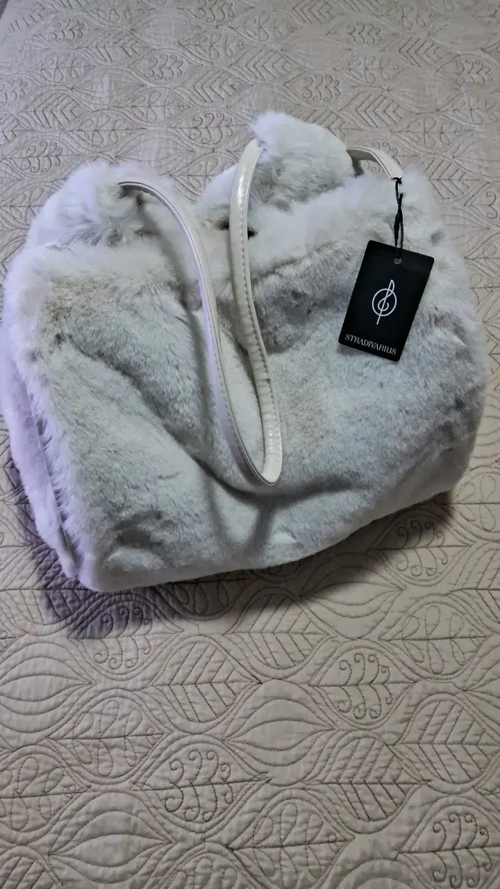Bolso de piel sintética blanco Stradivarius