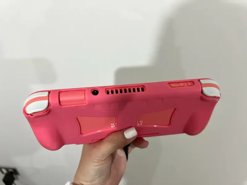 Nintendo Switch Lite coral con funda y accesorios - 6