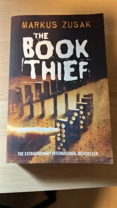 Libro 'The Book Thief' de Markus Zusak - miniatura 1