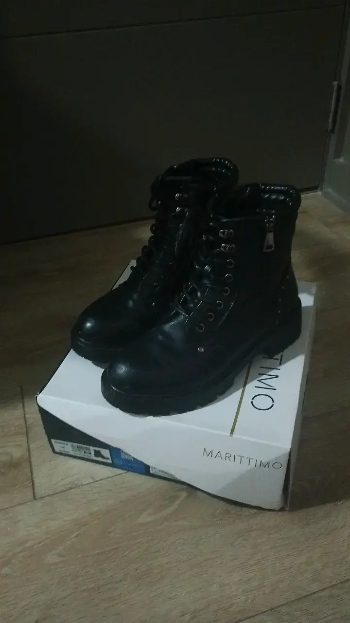 Botinesnegras de cuero Marittimo con plataforma - 1