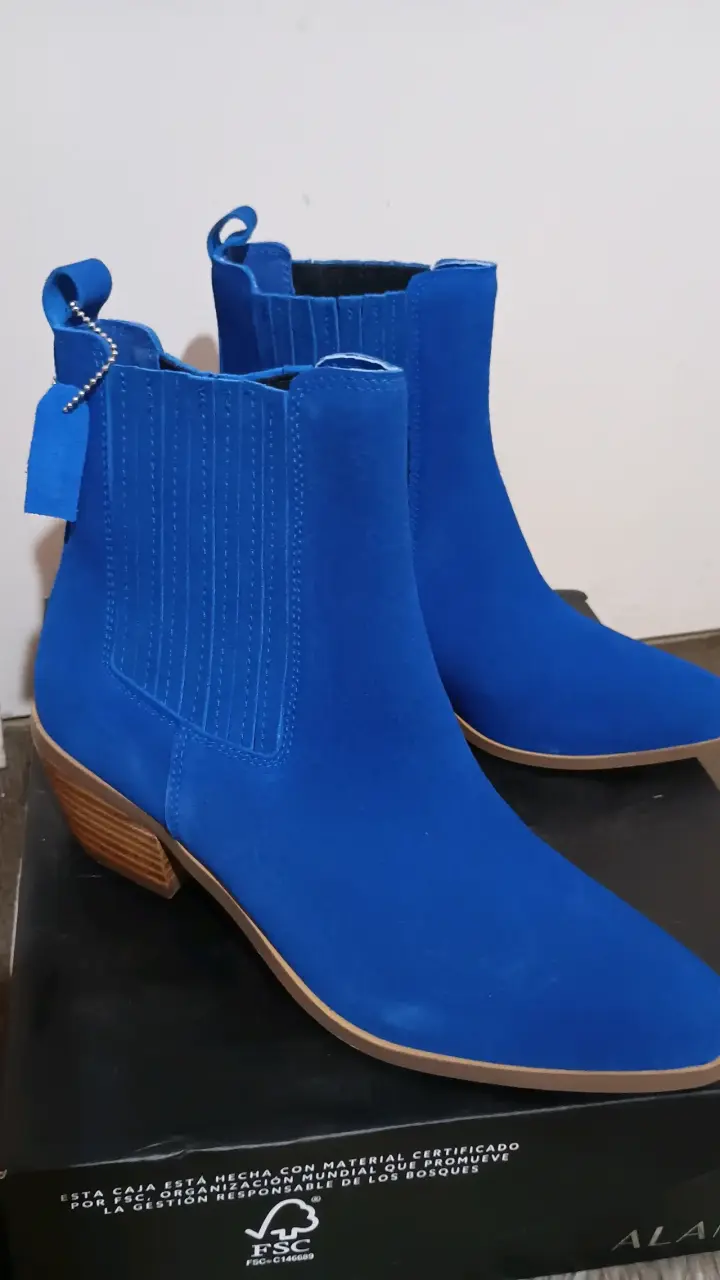 Botines azules de gamuza con tacón medio - 2