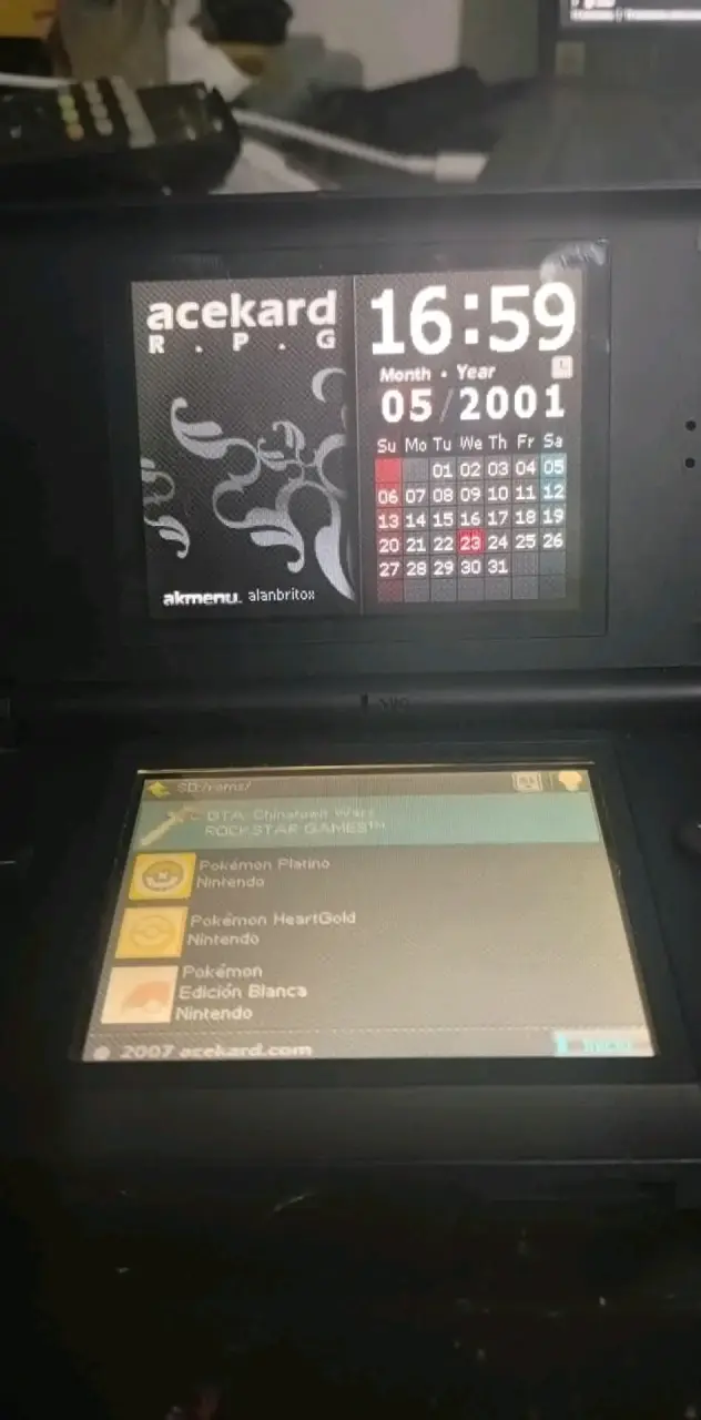 Nintendo DS Lite con r4 - 3