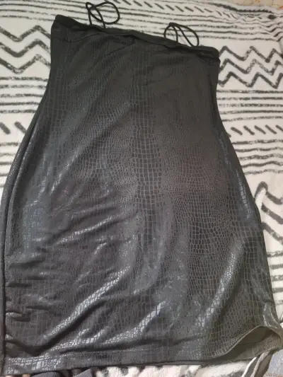 Pantalones deportivos negros con franjas blancas - miniatura 4