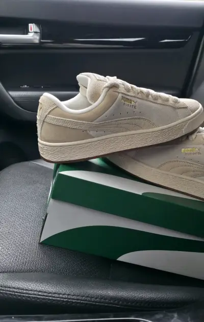 Zapatillas Puma Suede beige para hombre - miniatura 2