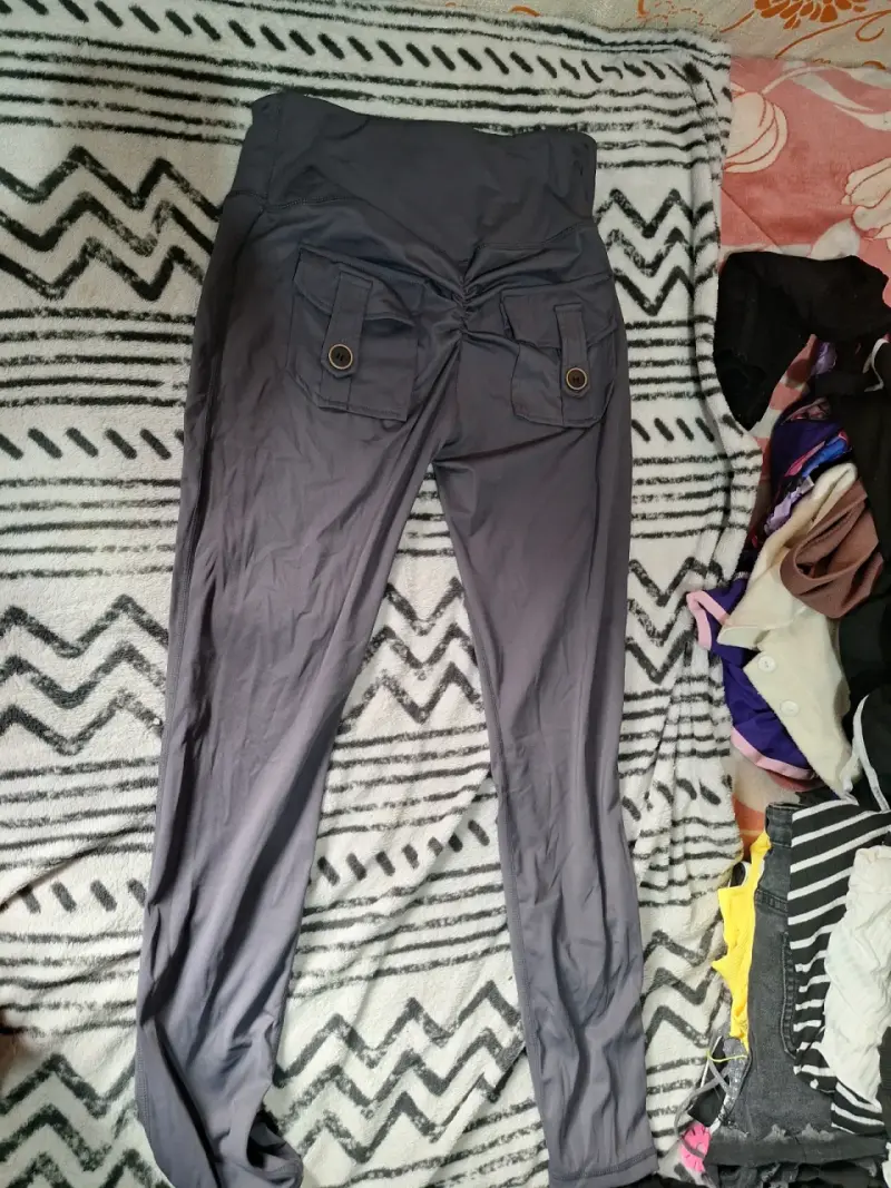 Shorts de mezclilla desgastados para mujer - 6