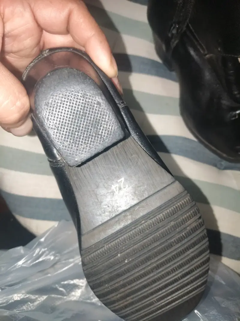 Espuelas de acero con funda de cuero - 5