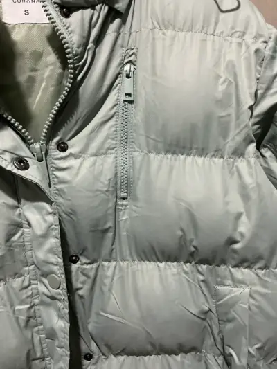 Chaqueta acolchada verde claro para mujer - miniatura 2