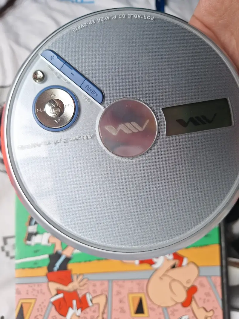 Reproductor de CD portátil Discman AIWA - 4