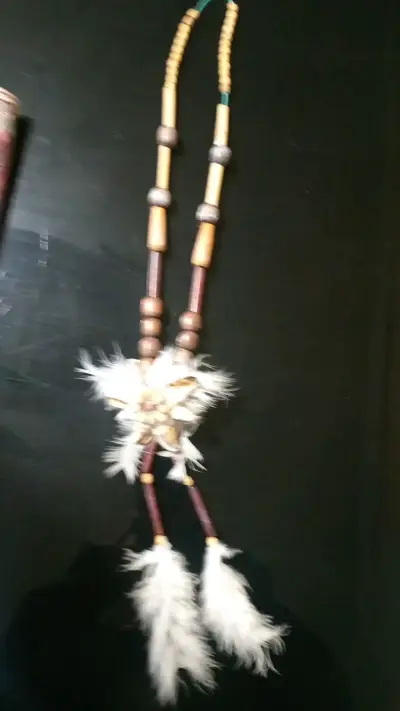 Collar de pascuense - miniatura 1