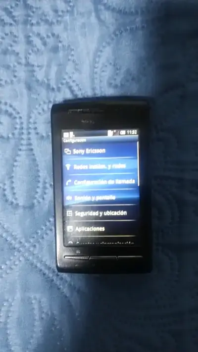 Sony Xperia X8 - miniatura 1