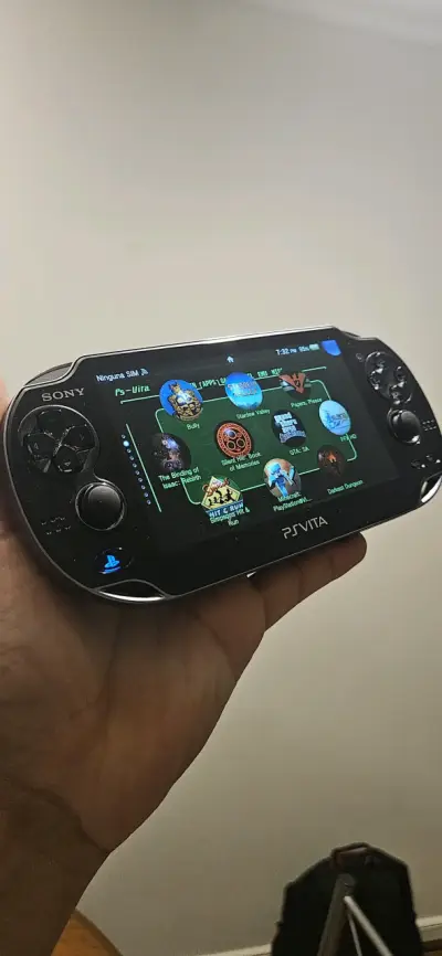 Sony PS Vita OLED - miniatura 1