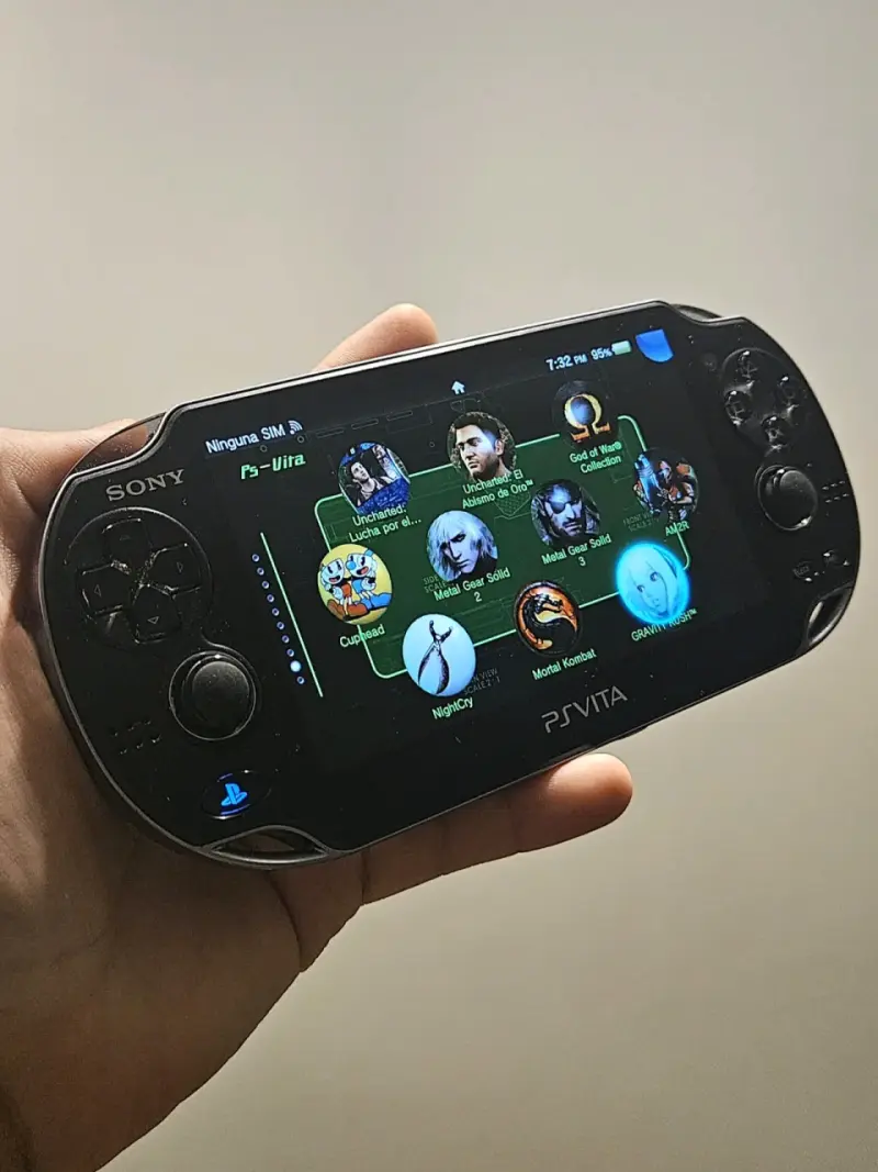 Sony PS Vita OLED - 2