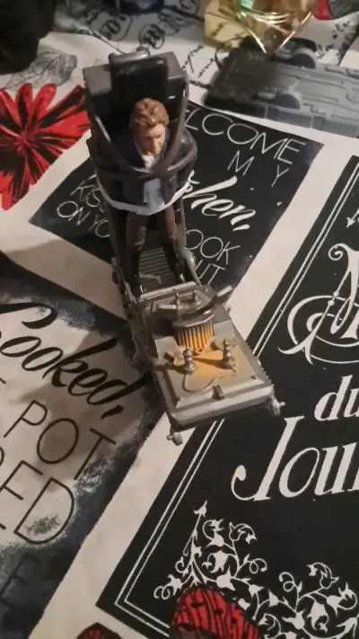 Figura de acción Han Solo en carbonita Hasbro - miniatura 1