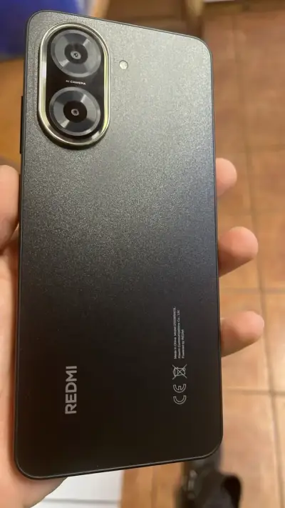Smartphone Redmi A5 con cámara AI y funda - miniatura 2