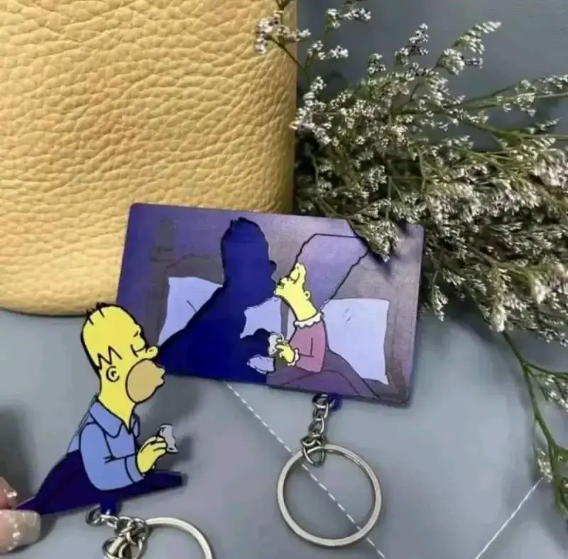 Colgador de llaves The Simpsons con diseño de Homero y Marge - 2
