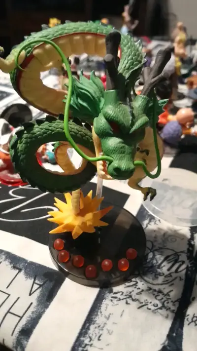Figura de colección Shenron de Dragon Ball - miniatura 1