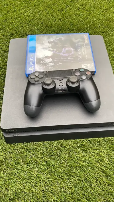 Consola PS4 con control y juego Resident Evil 6 - miniatura 6
