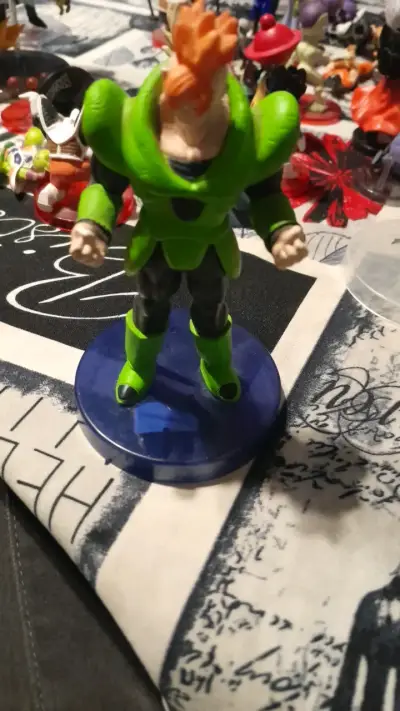 Figura de acción Android 16 Dragon Ball - miniatura 2