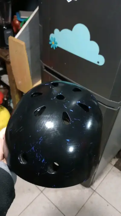 Casco de seguridad negro para ciclismo - miniatura 1