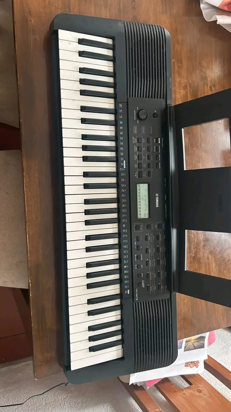 Teclado Yamaha PSR-E343 con Soporte - 2