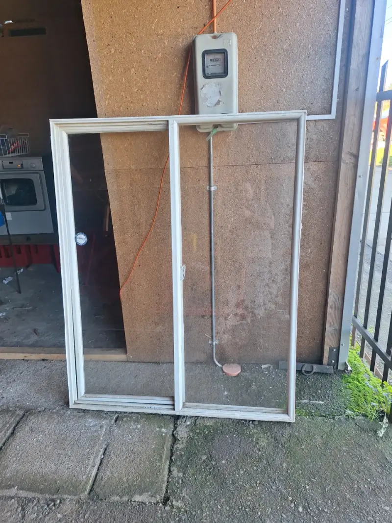 Ventana corredera de pvc americana