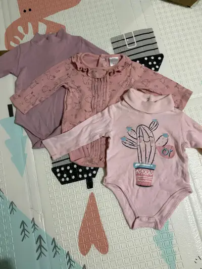 Lote de ropa bebé 0-3 meses (niña) - miniatura 1