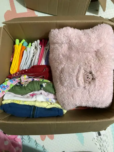 Lote de ropa bebé 0-3 meses (niña) - miniatura 6