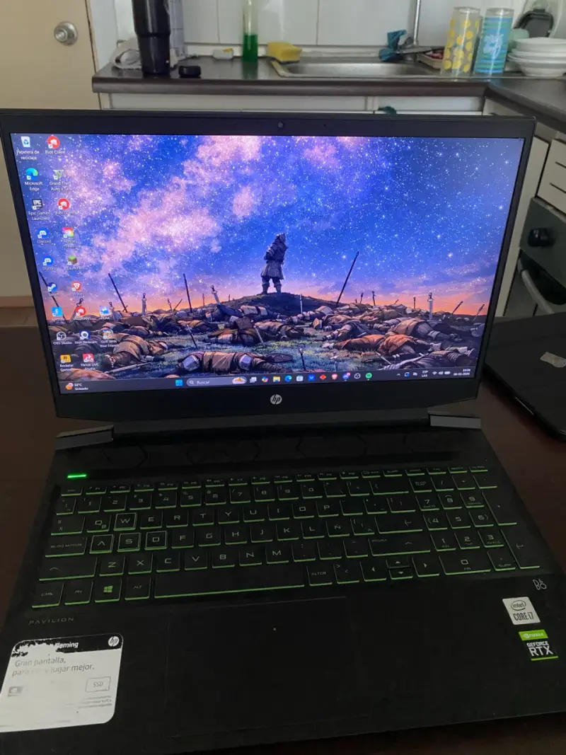 Laptop HP Pavilion Gaming con Intel Core i7 y RTX - 3