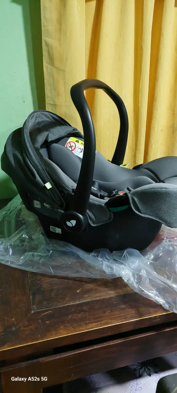 Silla de Auto para Bebé Joie i-Snug 2 Gris - 3