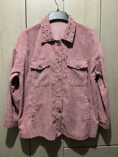 Chaqueta de pana rosada con tachas - miniatura 1