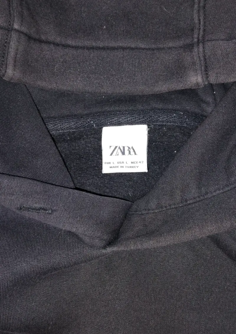 Polerón negro con capucha, Zara - 3