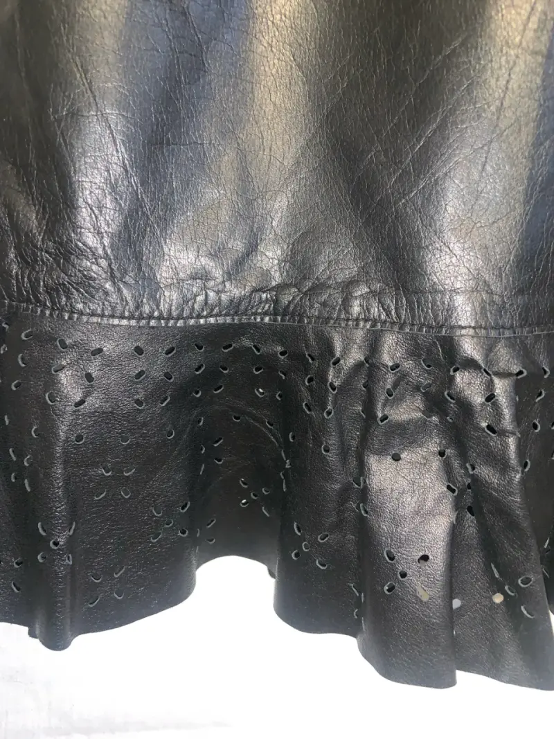 Falda de cuero negra Ann Taylor - 3