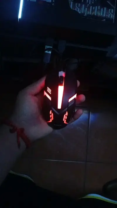 Mouse gamer con luces LED AOAER - miniatura 3
