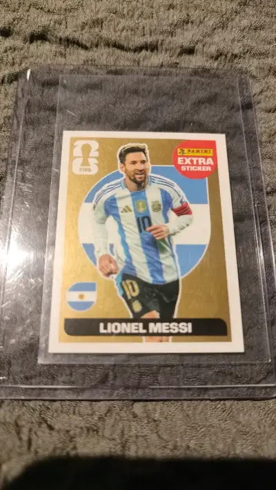 Lámina Panini Lionel Messi Oro Copa Mundial 2026 - miniatura 1