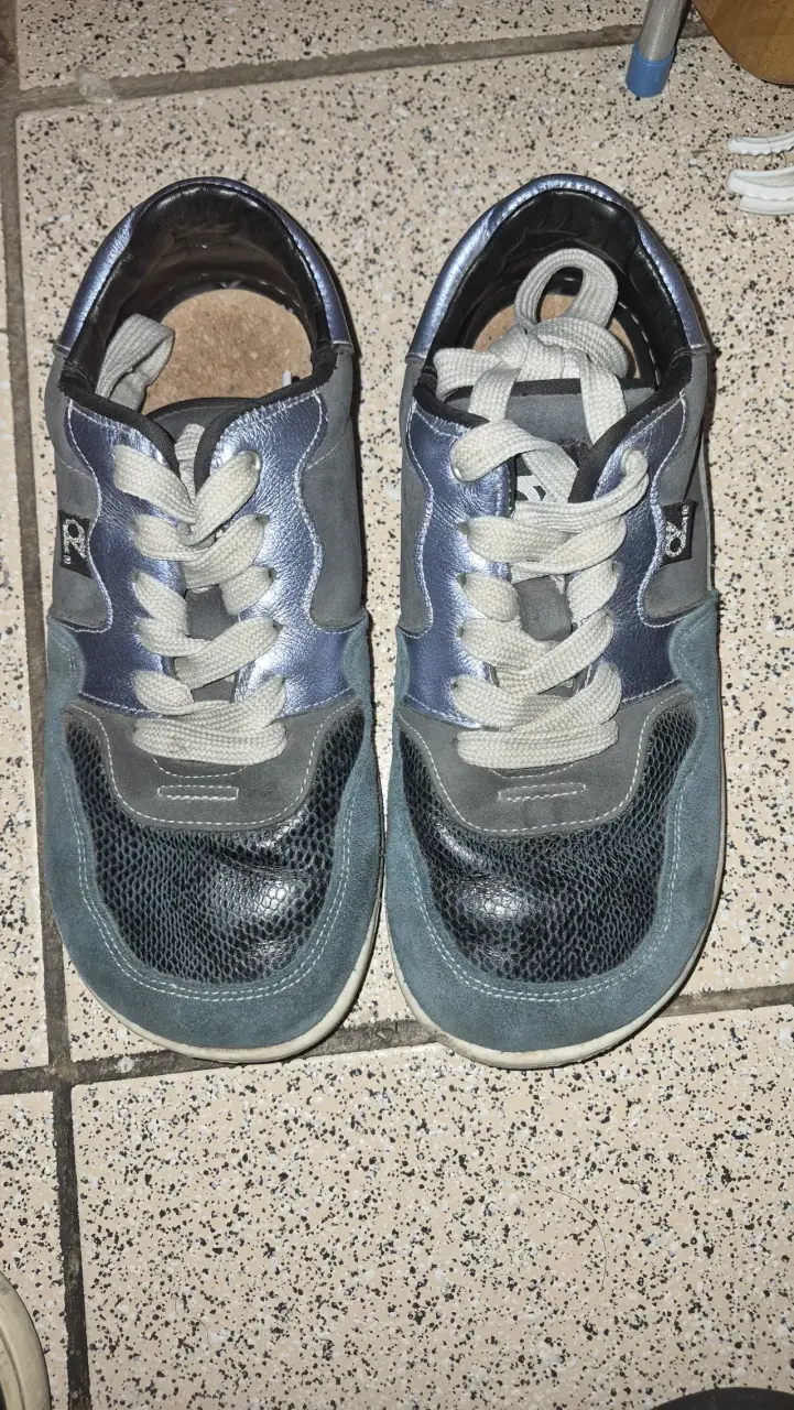ZAPATILLAS OZ CUERO ERGONOMICAS DISEÑO CHILENO - 1
