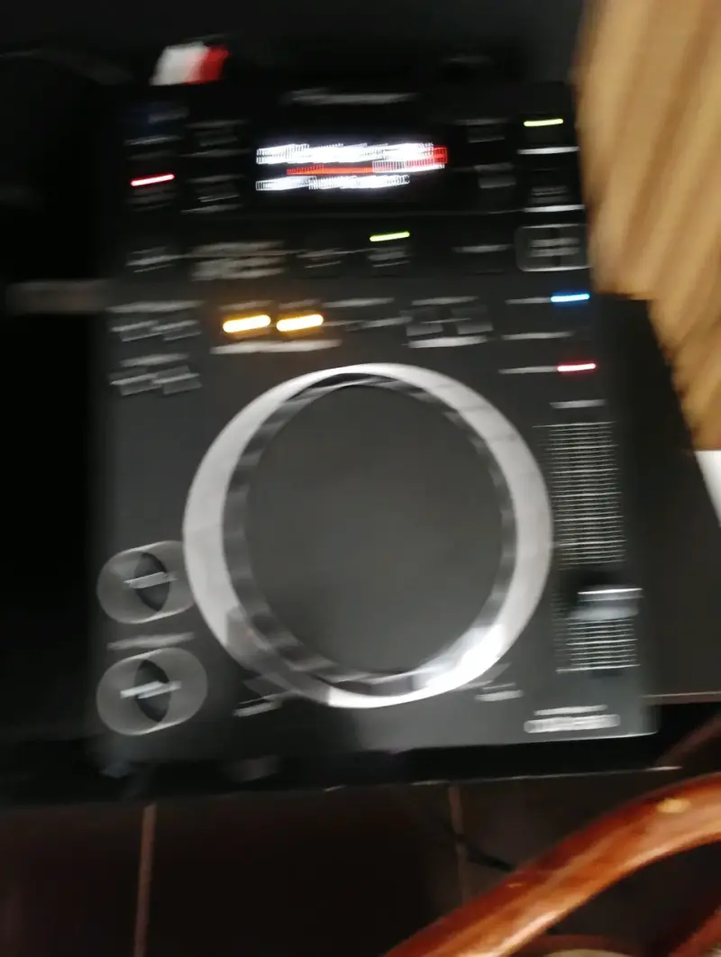 Mezclador DJ VMX 200 con efectos - 3