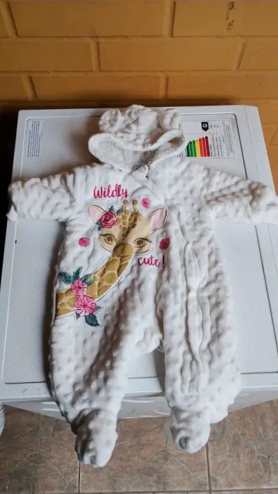 Conjunto de enteritos para bebé en polar suave - miniatura 5