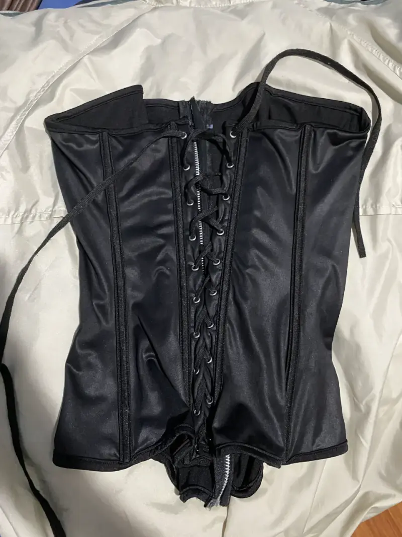 Corset Negro Gótico con Amarre y Cierre Talla M - 1