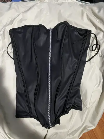 Corset Negro Gótico con Amarre y Cierre Talla M - miniatura 2